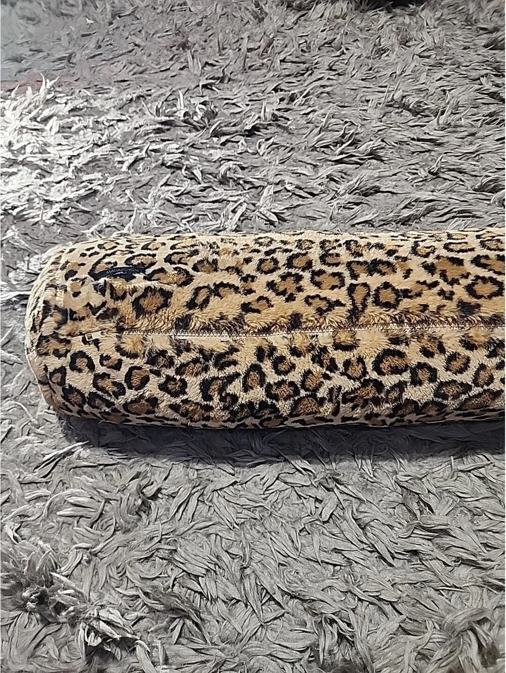pillows for neck pain Megaschoni Home Leopardo